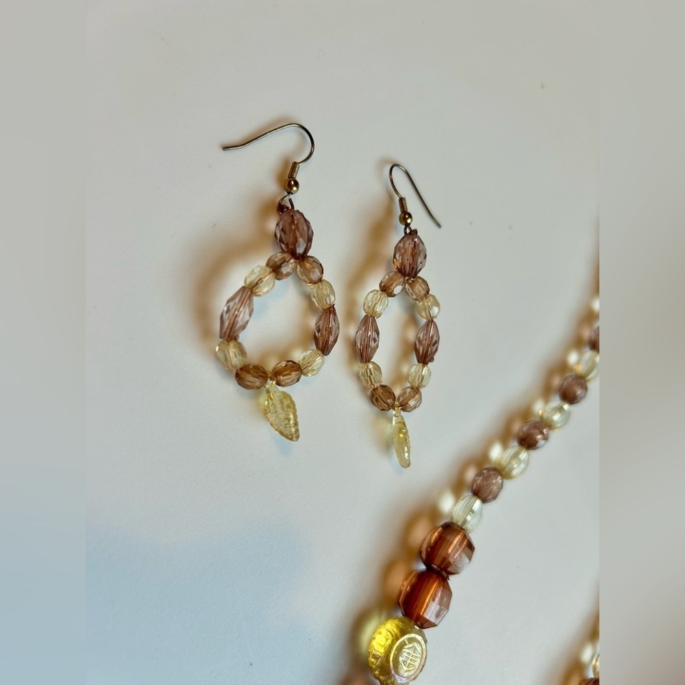 Vintage Acrylic Beaded Necklace & Dangle Earrings Matching Set Boho Handmade - Picture 5 of 10